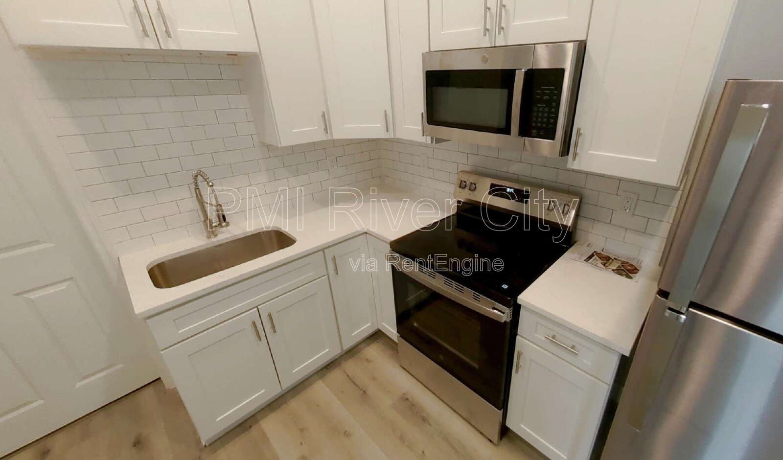 151 West 17th Street Unit 1. 32206 property image