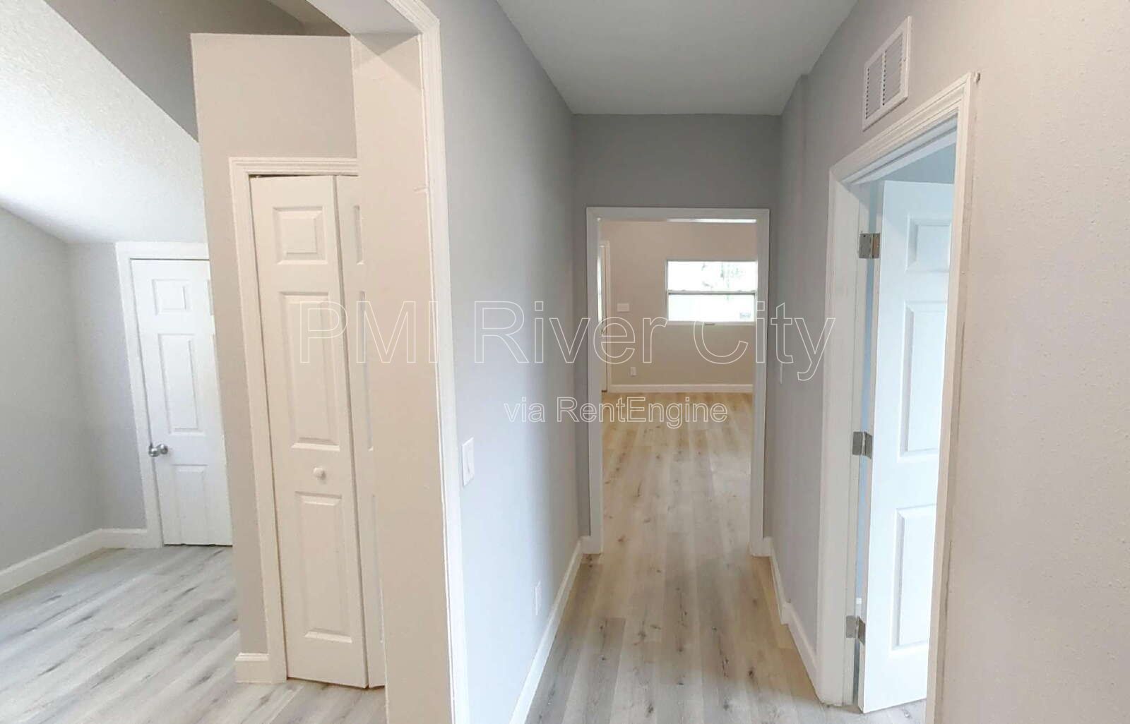 151 West 17th Street Unit 1. 32206 property image