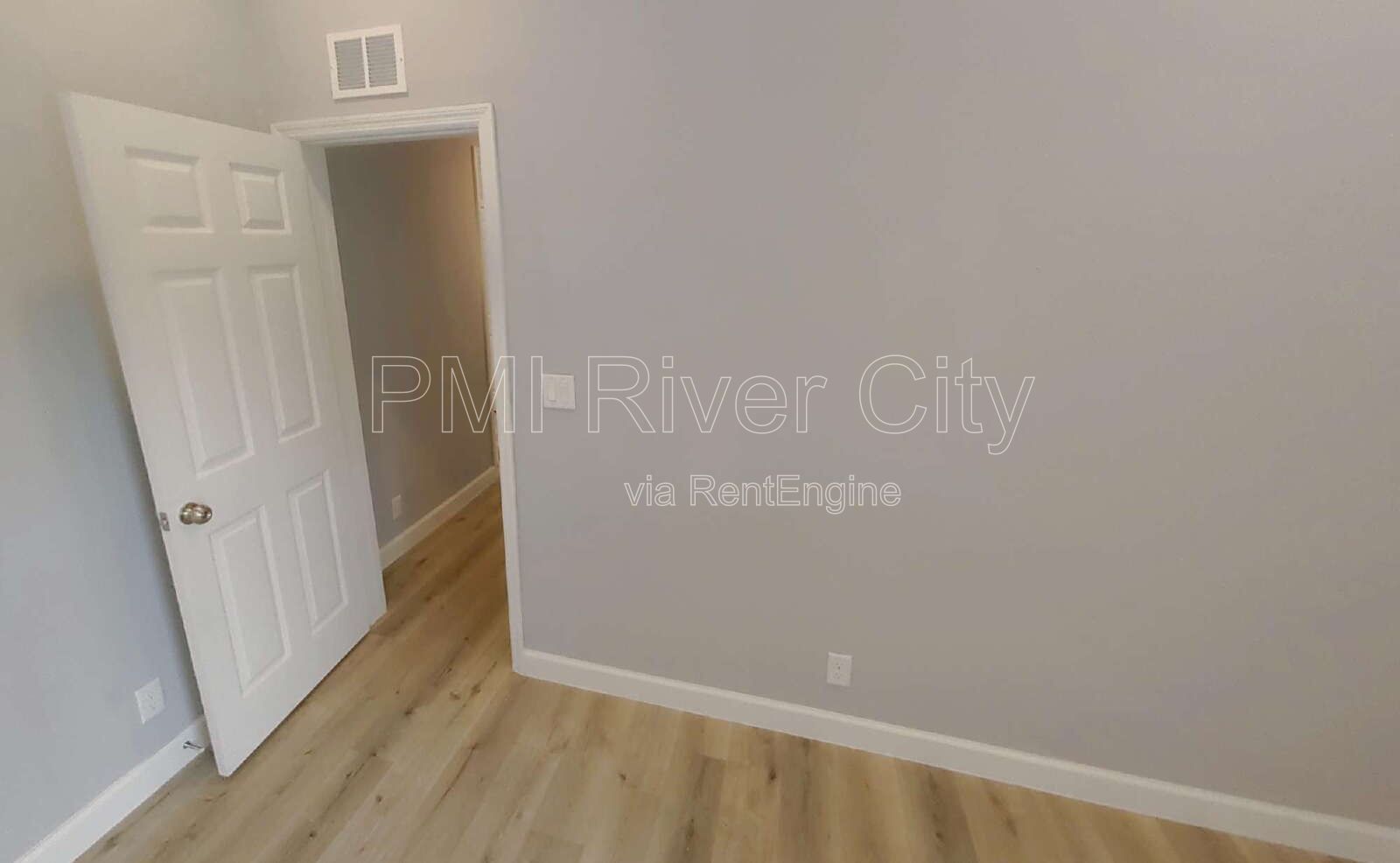 151 West 17th Street Unit 1. 32206 property image