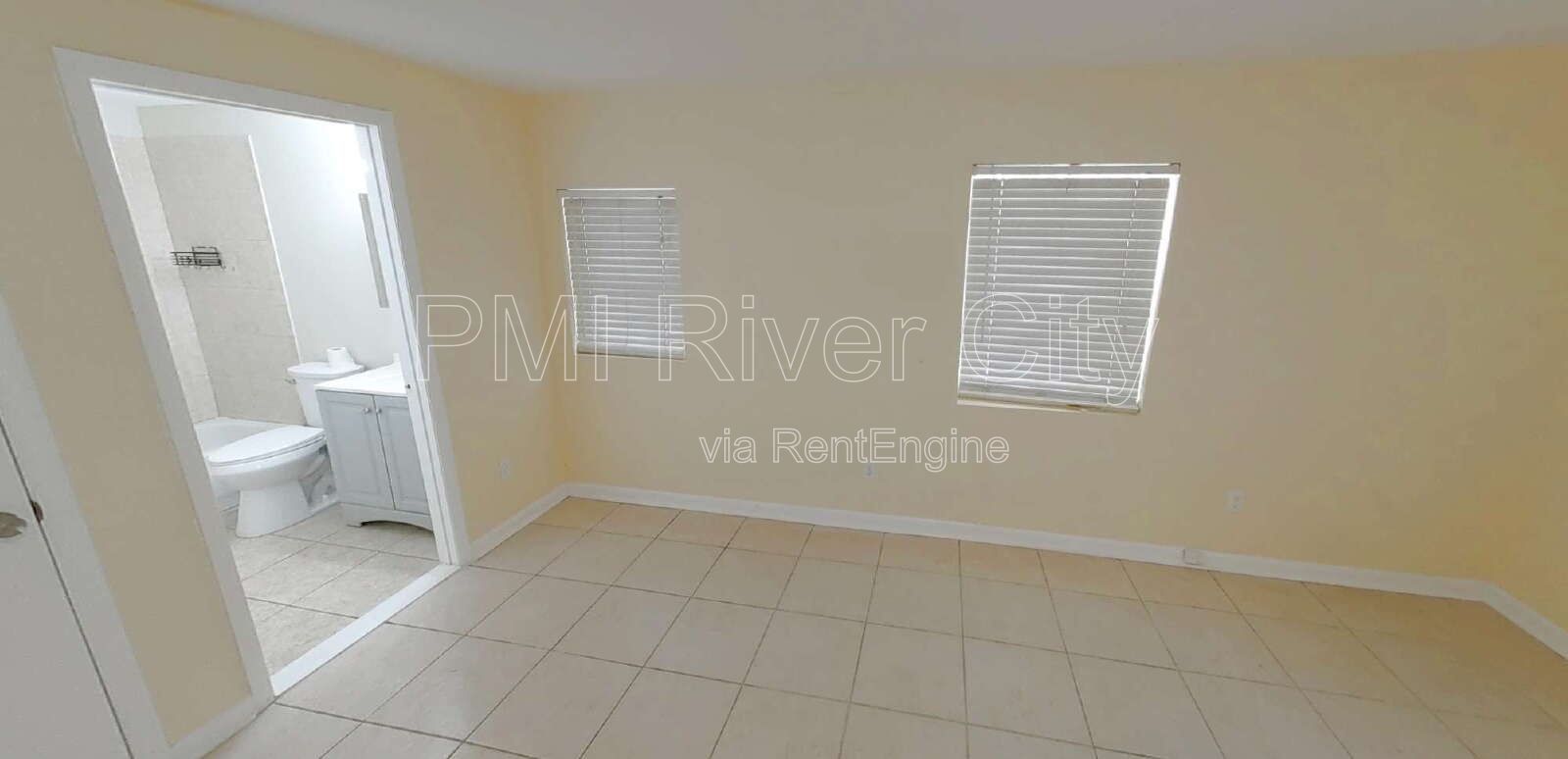 7923 Berry Ave 32211 property image