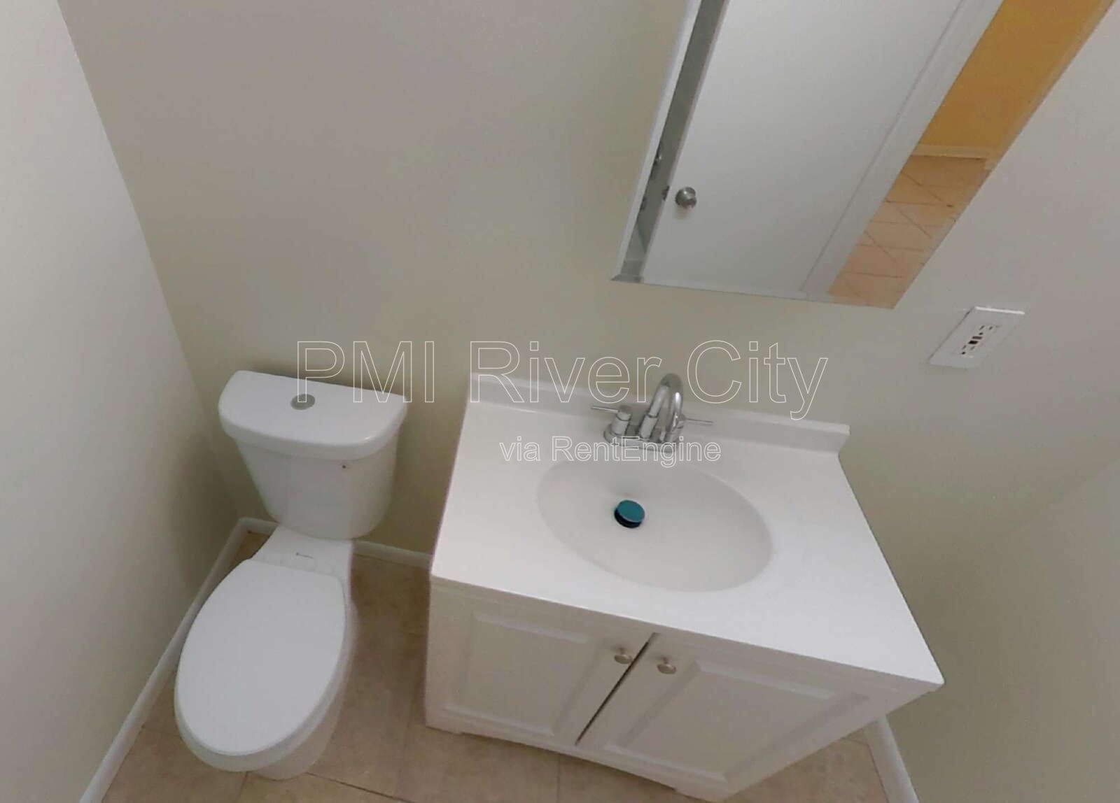 7923 Berry Ave 32211 property image