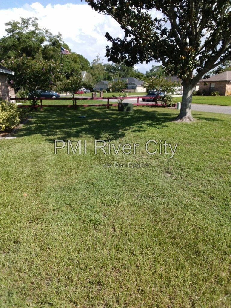 2320 Locustwood Ct. 32065 property image