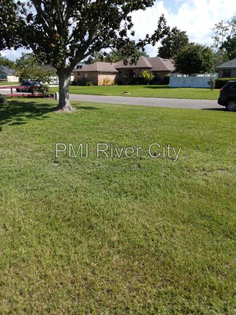 2320 Locustwood Ct. 32065 property image