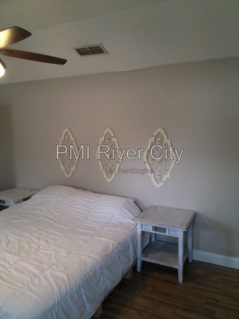 2320 Locustwood Ct. 32065 property image
