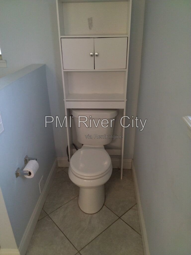 2320 Locustwood Ct. 32065 property image
