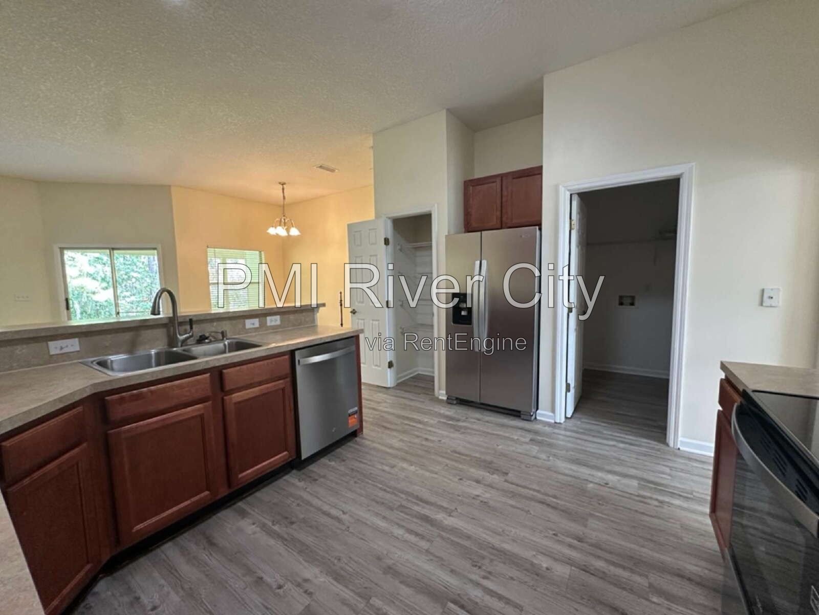 533 Alice Cove Court 32218 property image