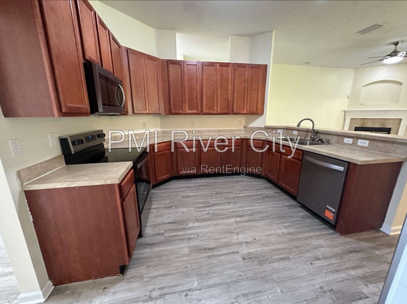 533 Alice Cove Court 32218 property image