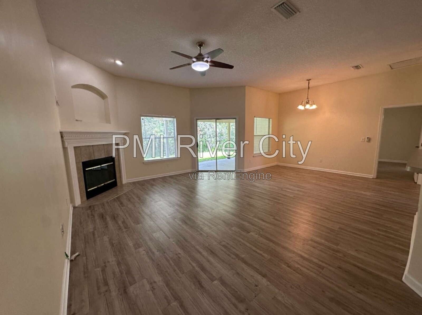 533 Alice Cove Court 32218 property image