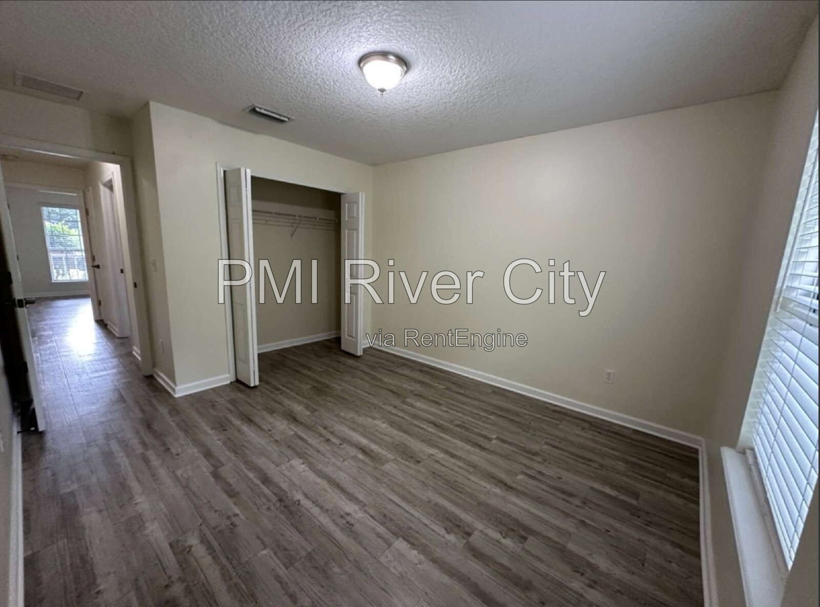 533 Alice Cove Court 32218 property image