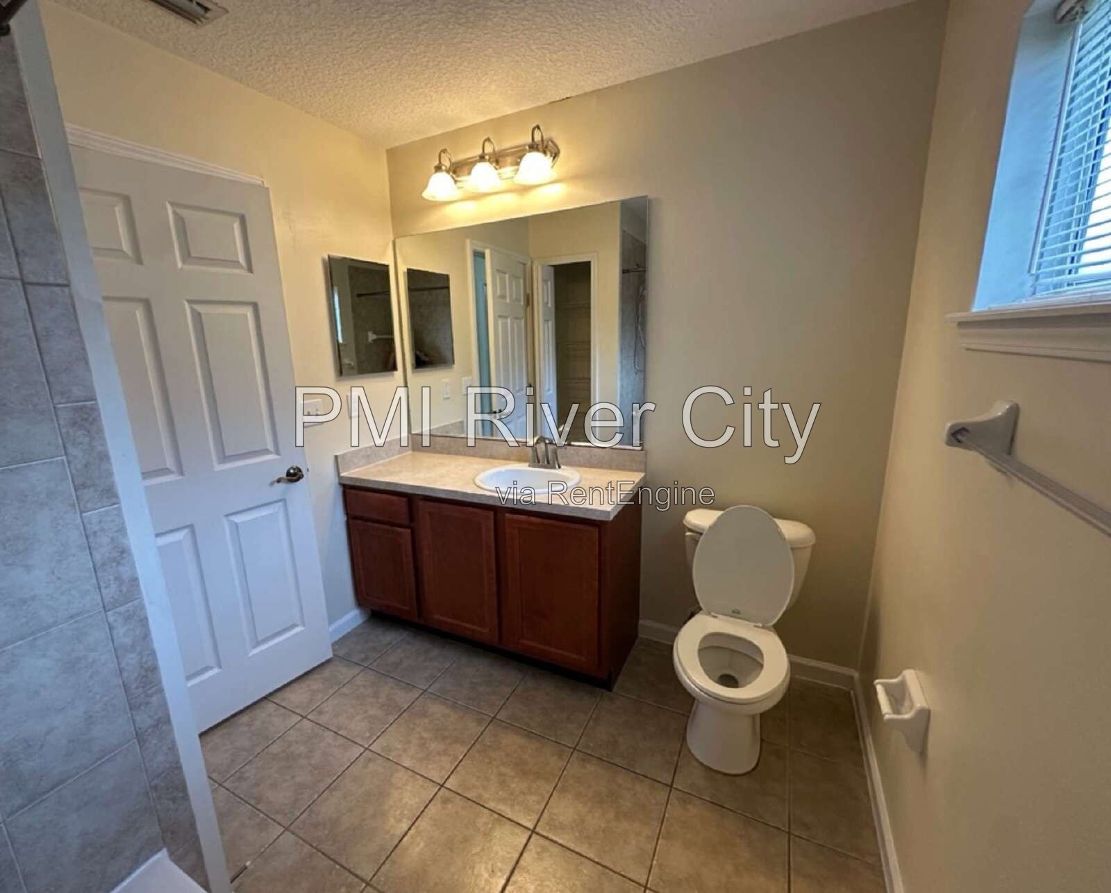 533 Alice Cove Court 32218 property image