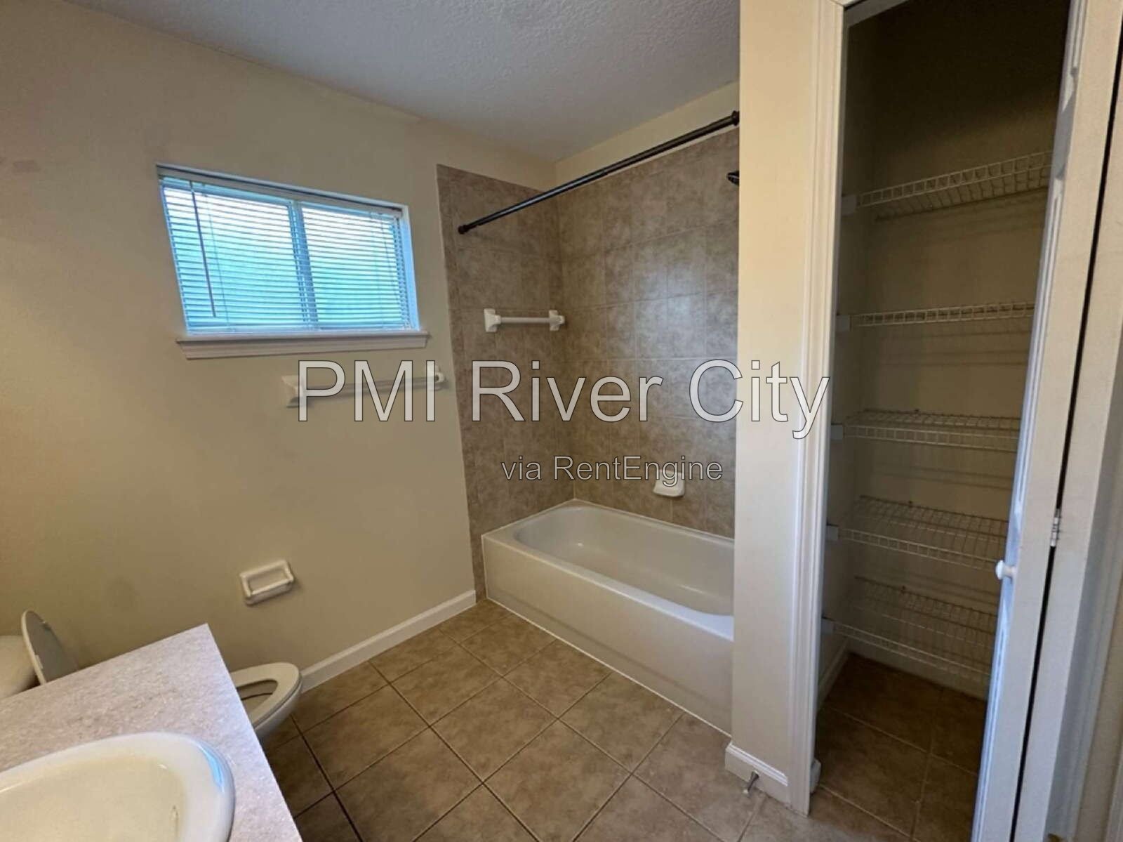 533 Alice Cove Court 32218 property image