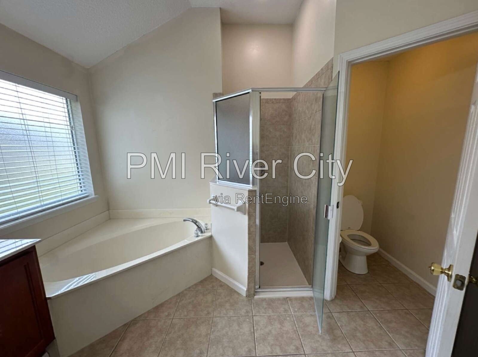 533 Alice Cove Court 32218 property image