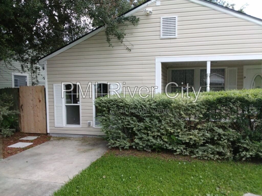 5018 Birkenhead Rd. 32210 property image