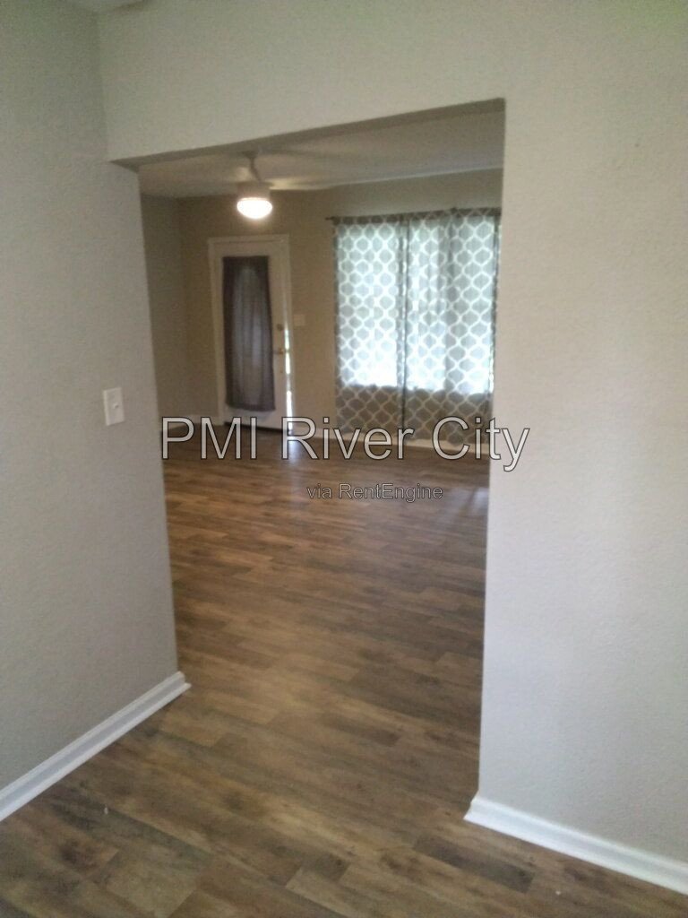 5018 Birkenhead Rd. 32210 property image