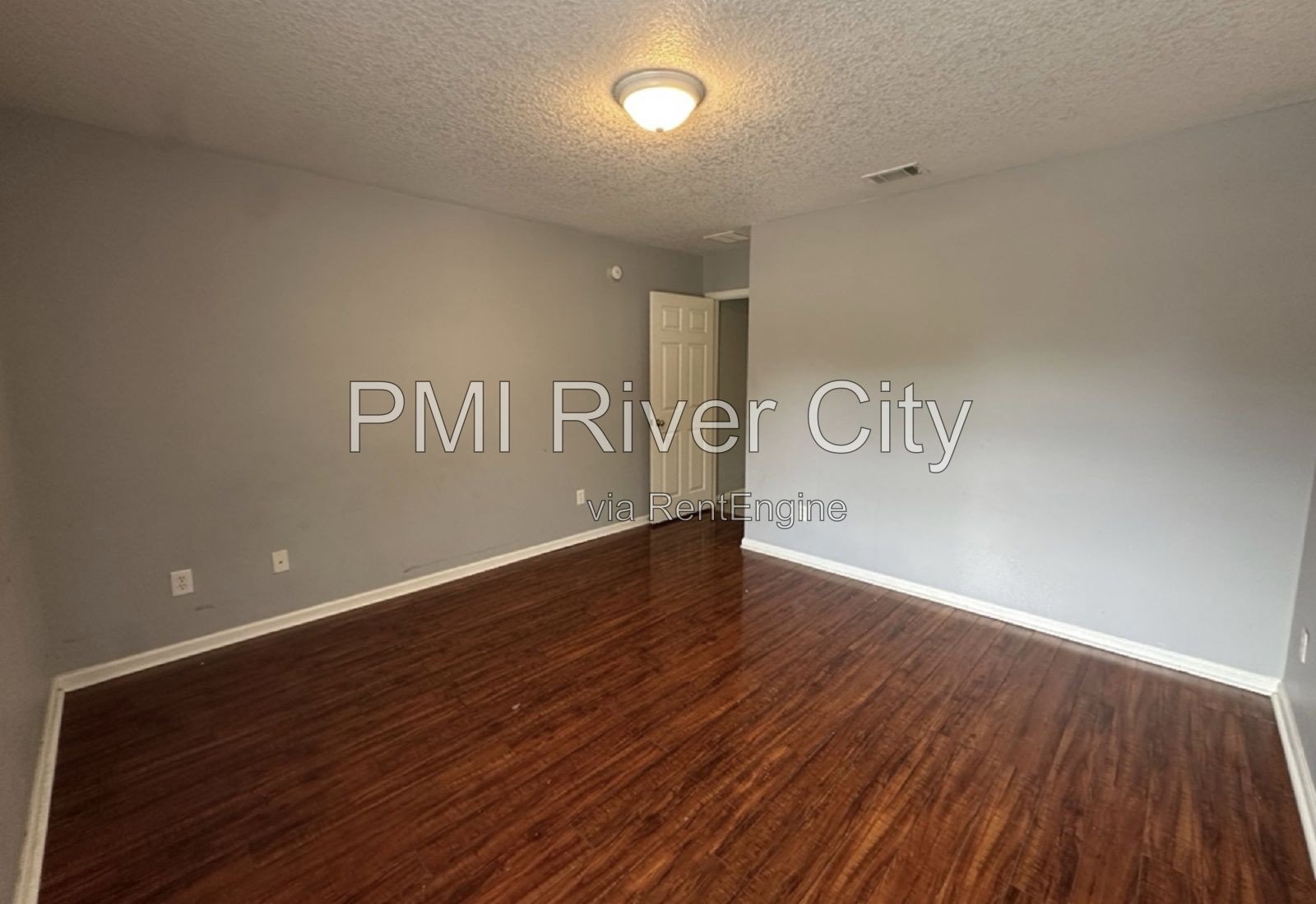4750 Playpen Drive. 32210 property image