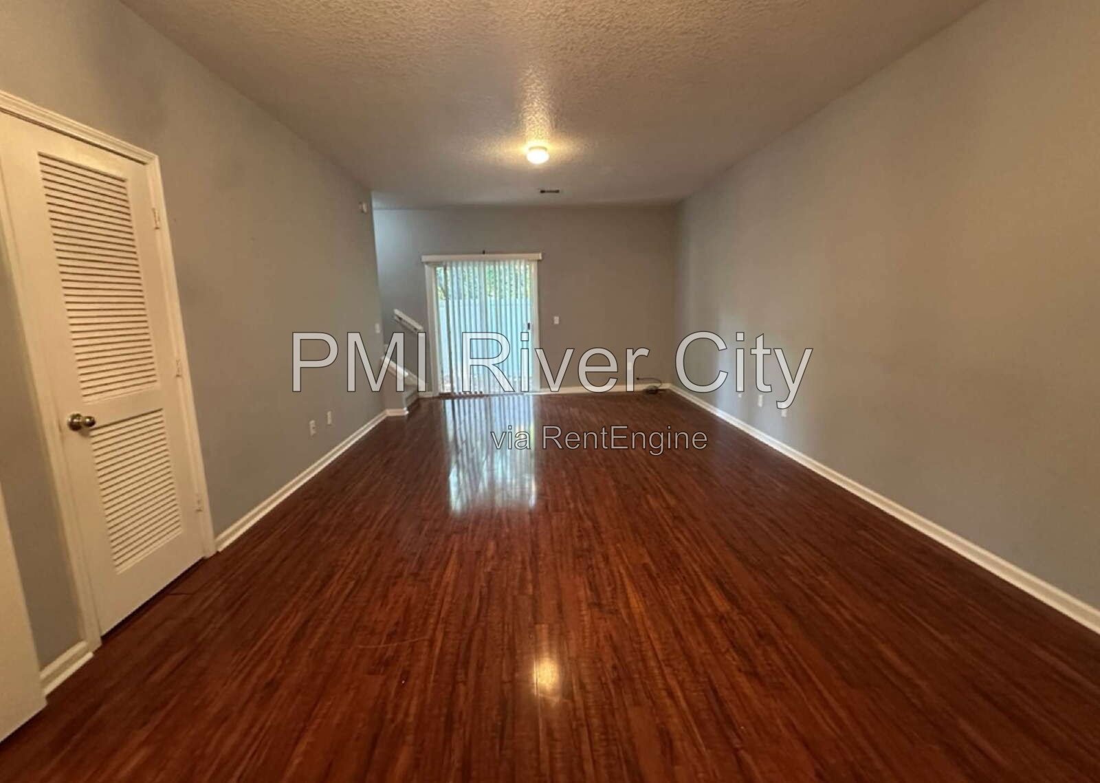 4750 Playpen Drive. 32210 property image