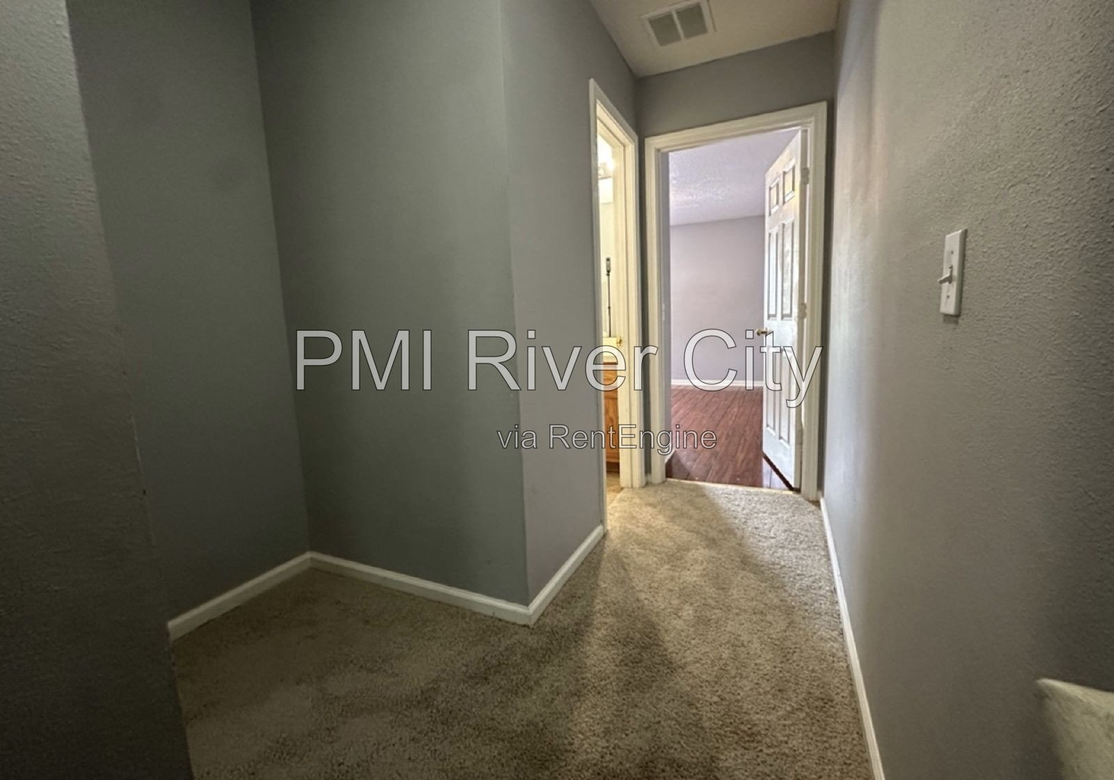 4750 Playpen Drive. 32210 property image