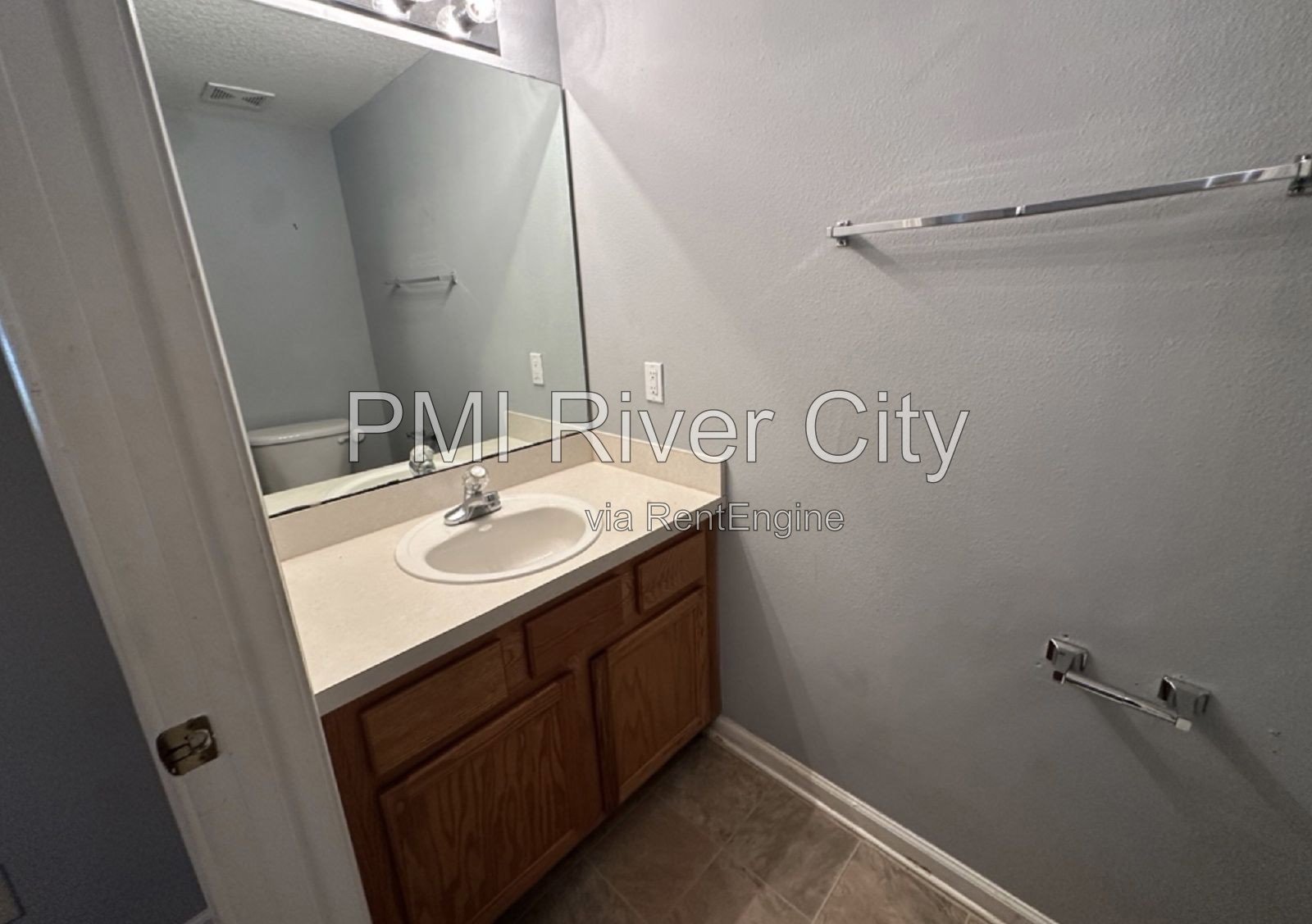 4750 Playpen Drive. 32210 property image