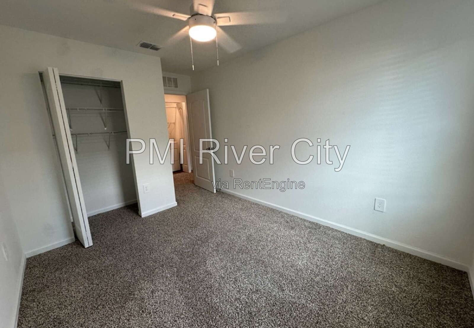 1503 Jeremiah St 32068 property image