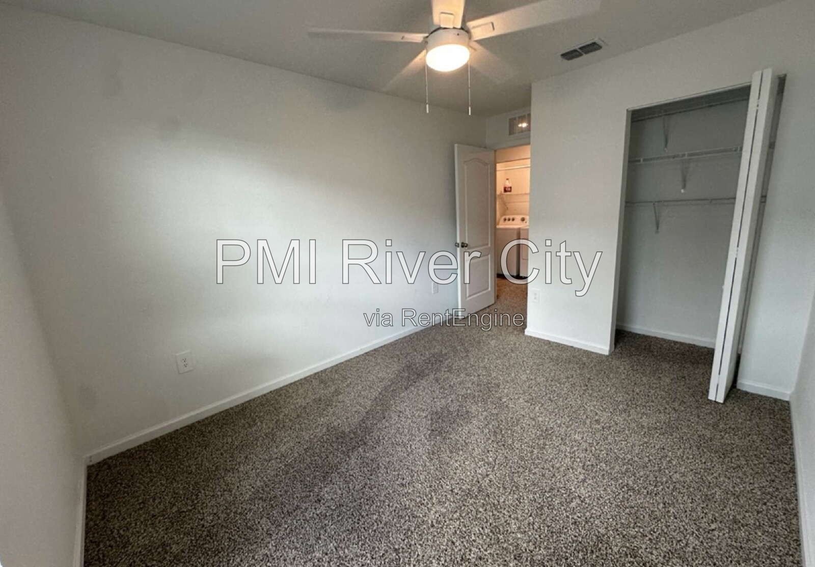 1503 Jeremiah St 32068 property image