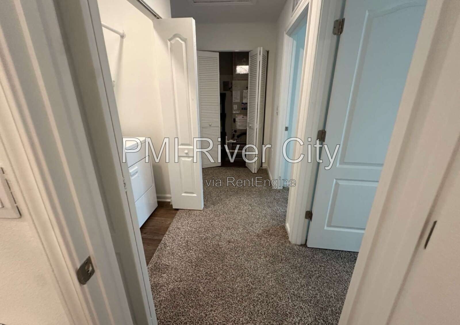 1503 Jeremiah St 32068 property image