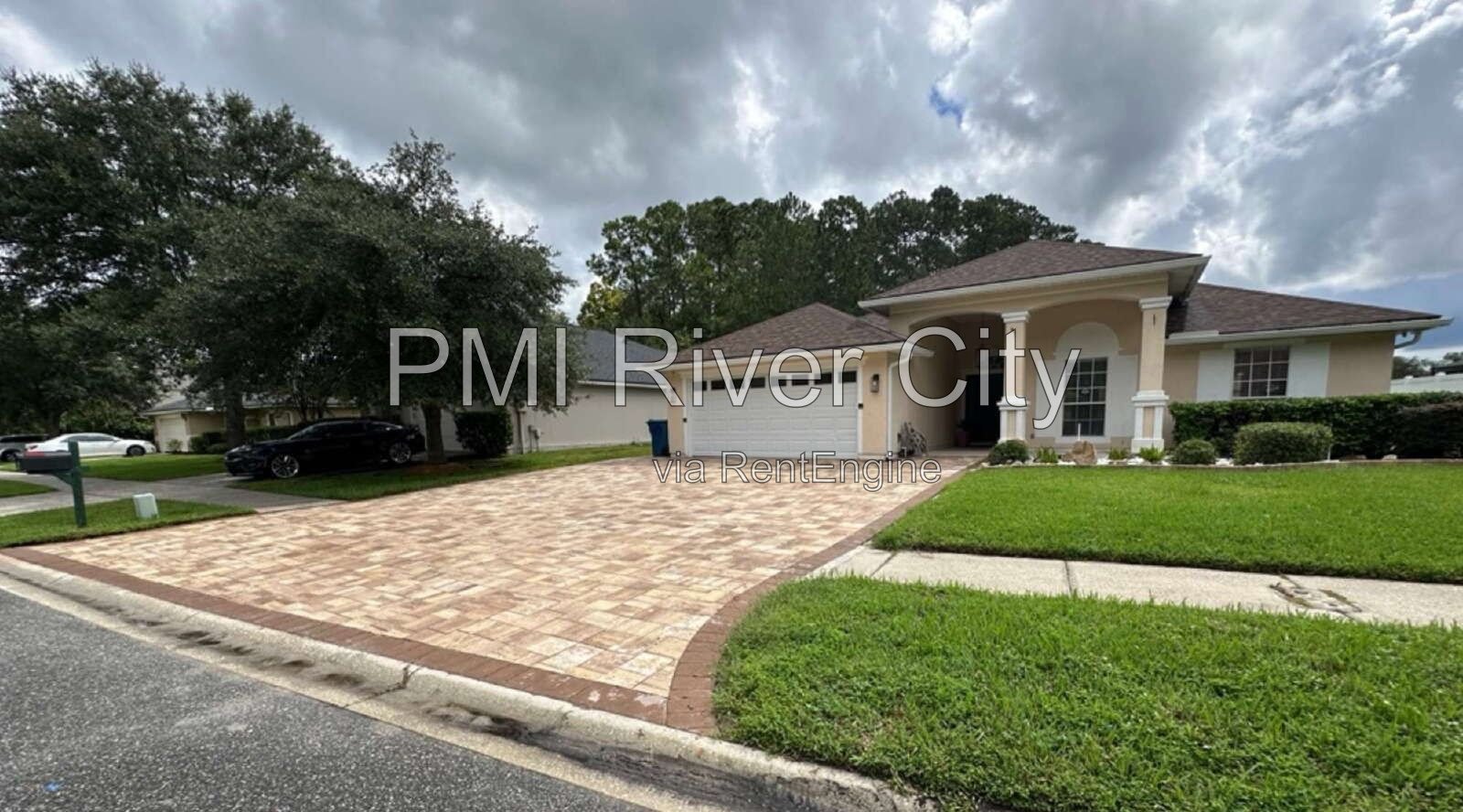 13951 Summer Breeze Dr . 32218 property image