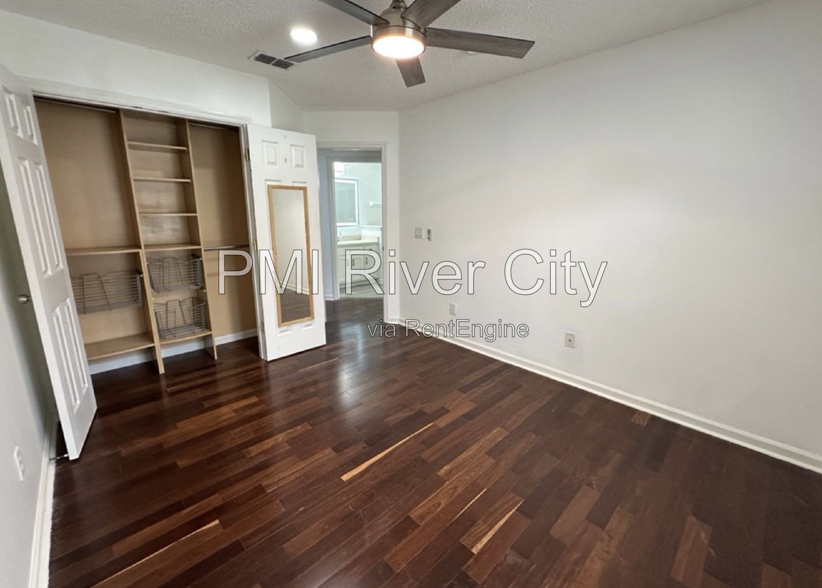 13951 Summer Breeze Dr . 32218 property image
