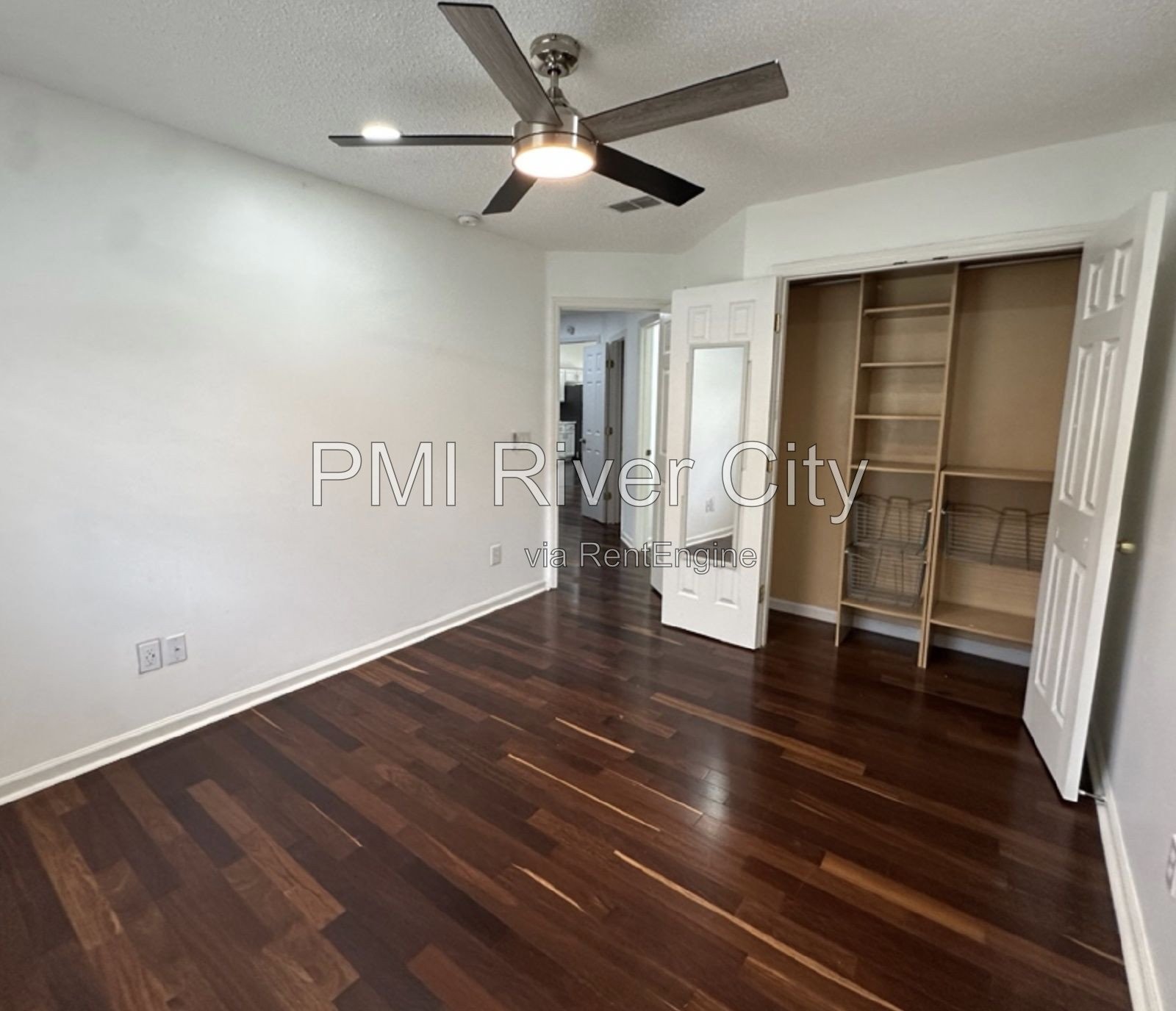 13951 Summer Breeze Dr . 32218 property image