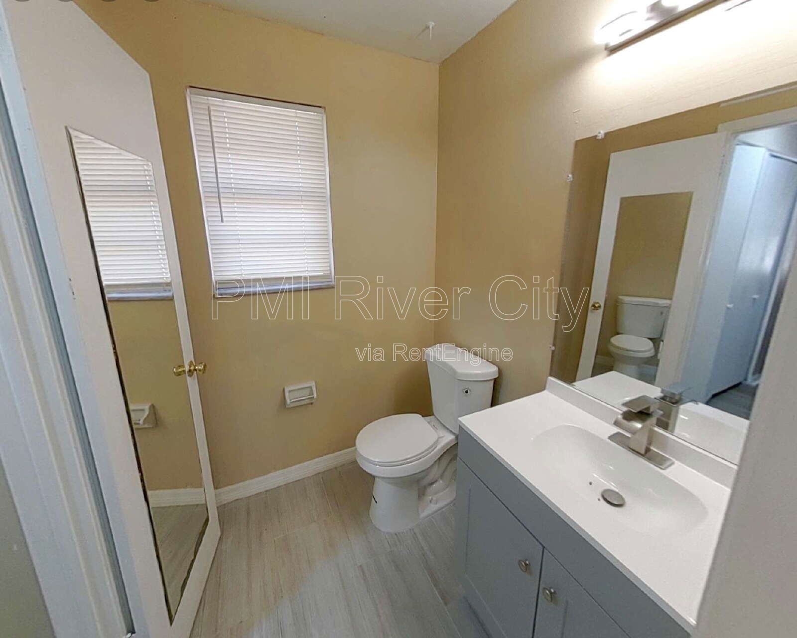 467 Lombard St 2C 
Orange Park, FL 32073 property image