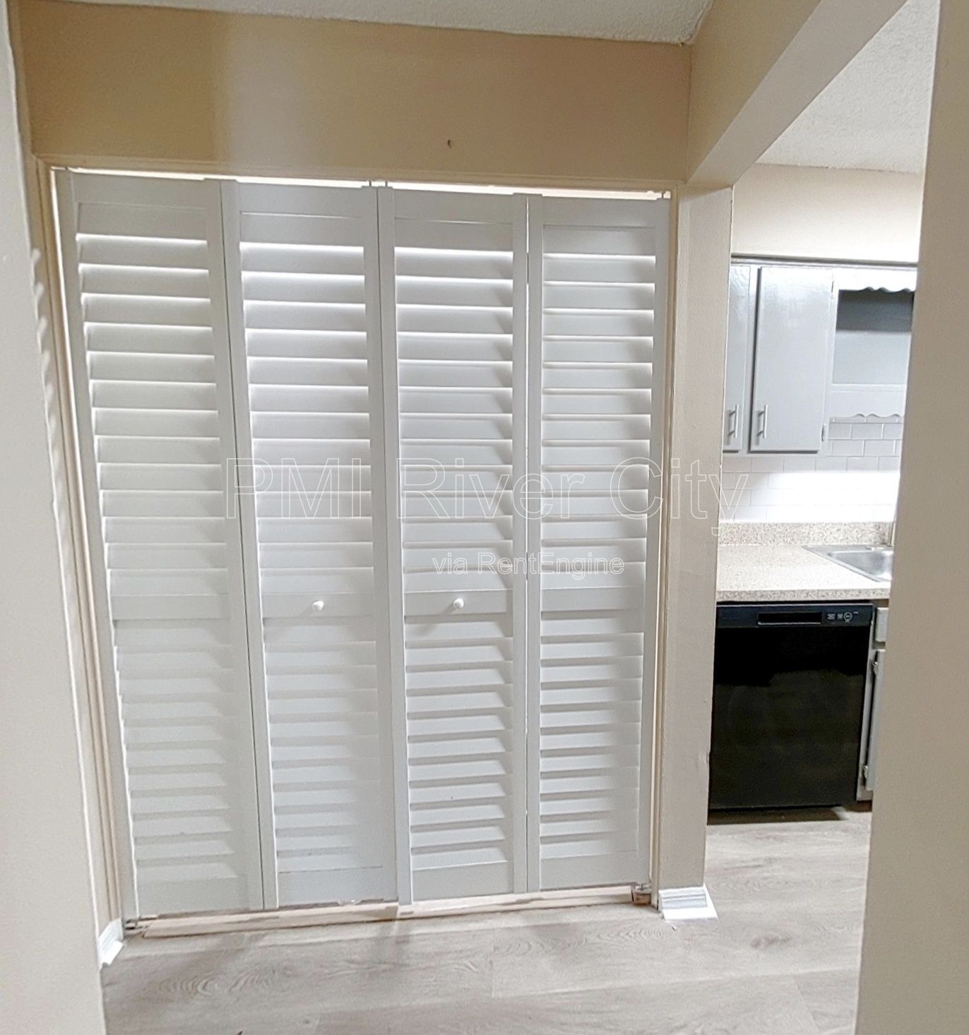 467 Lombard St 2C 
Orange Park, FL 32073 property image