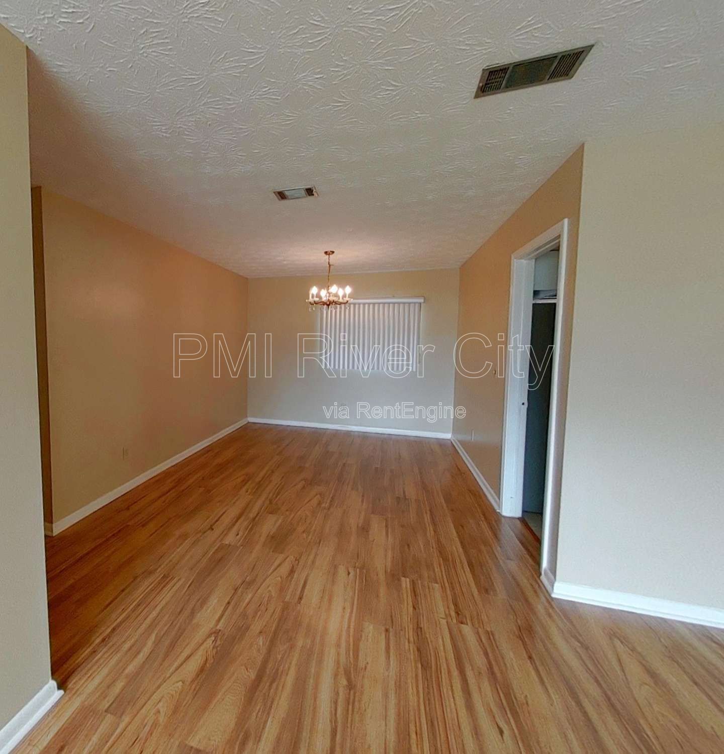 7819 Lisa Drive 32217 property image