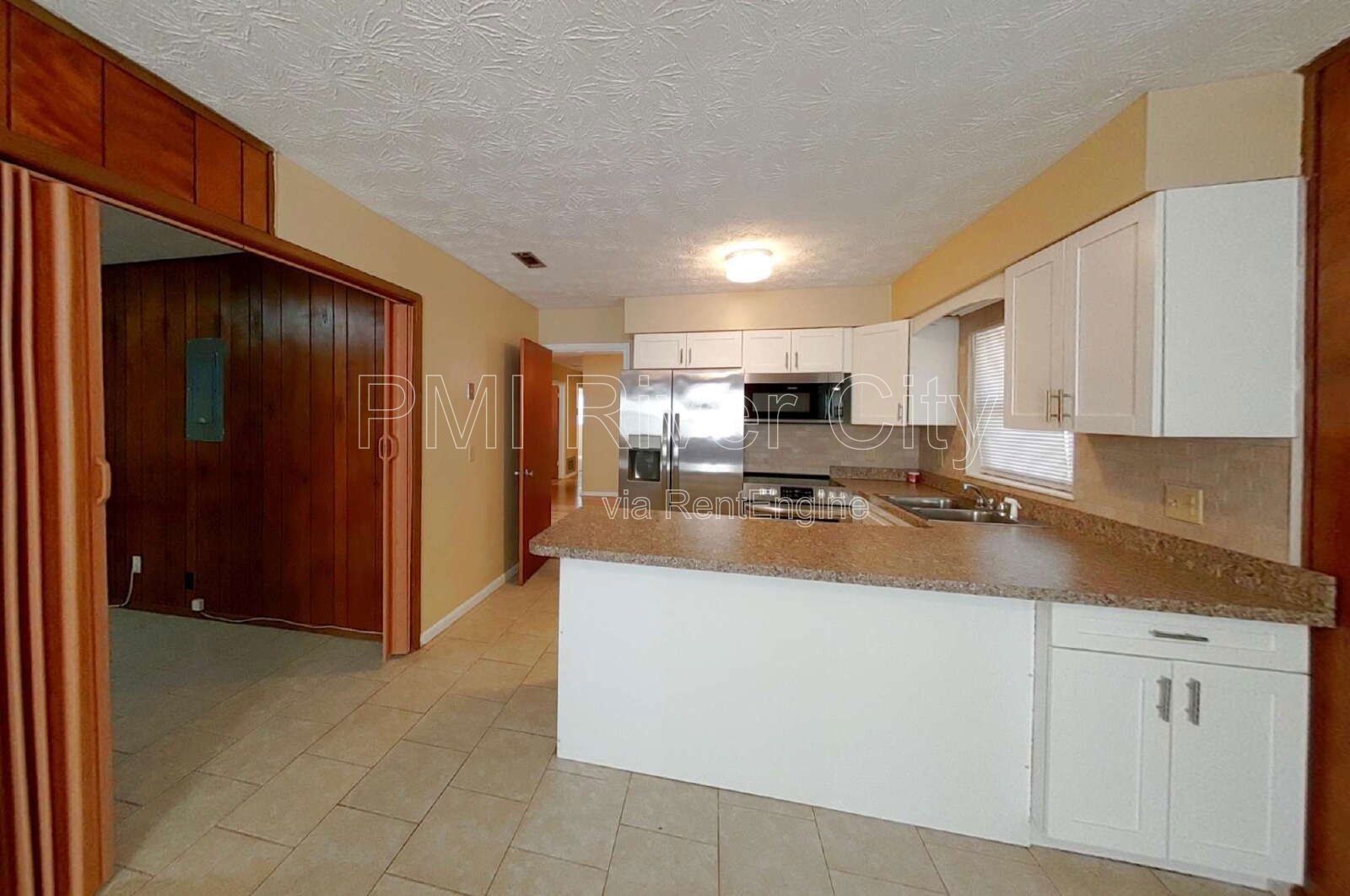 7819 Lisa Drive 32217 property image