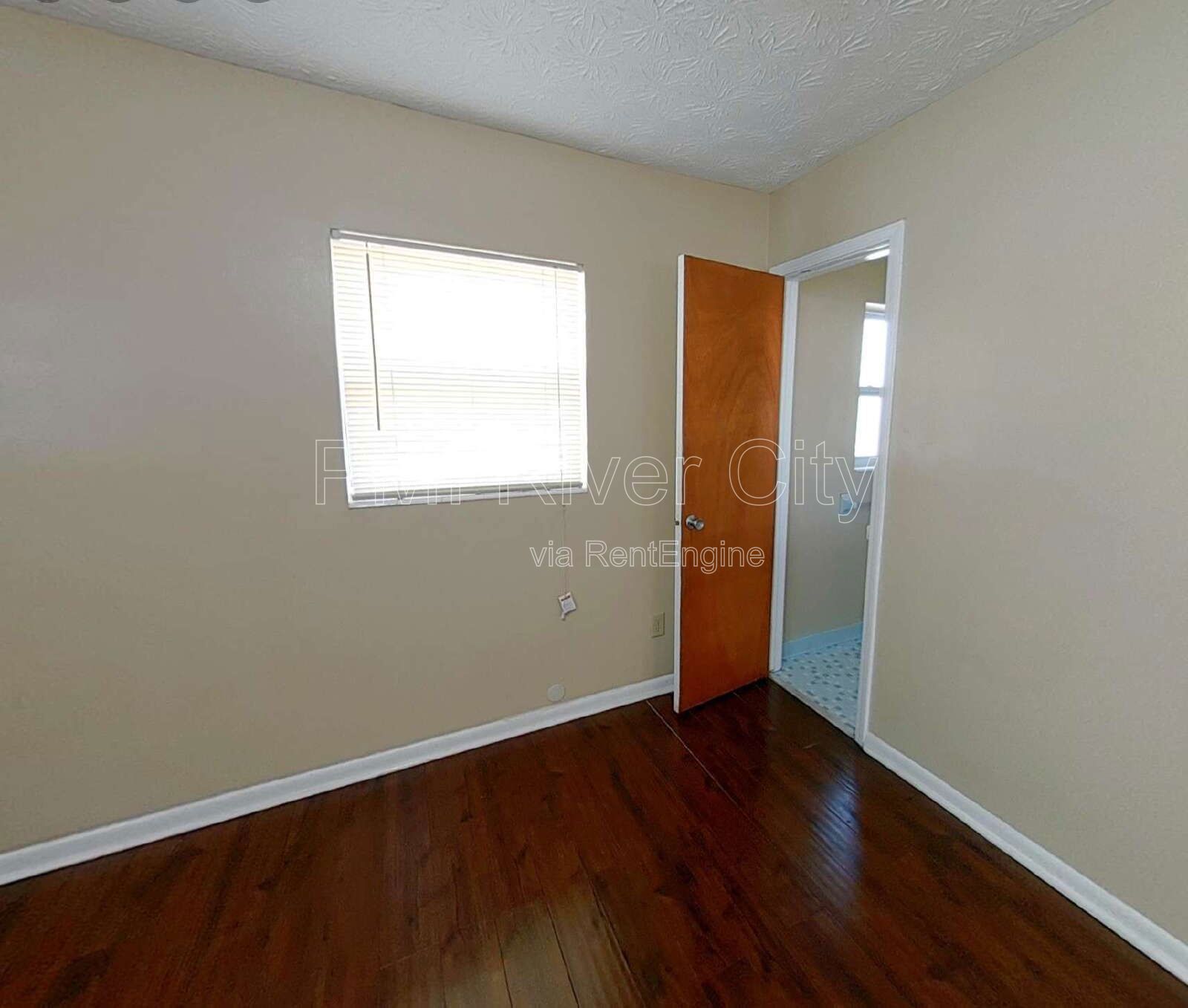 7819 Lisa Drive 32217 property image