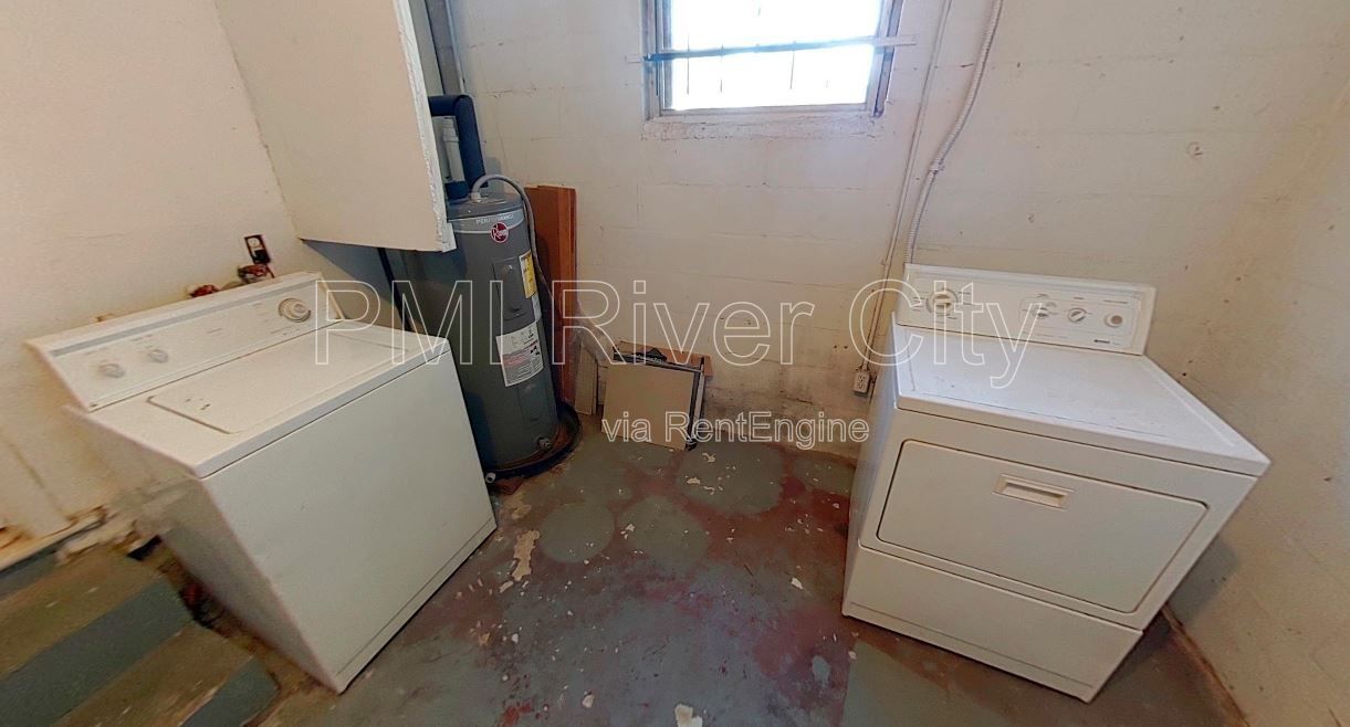 7471 John F Kennedy Dr. W. 
Jacksonville, FL 32219 property image