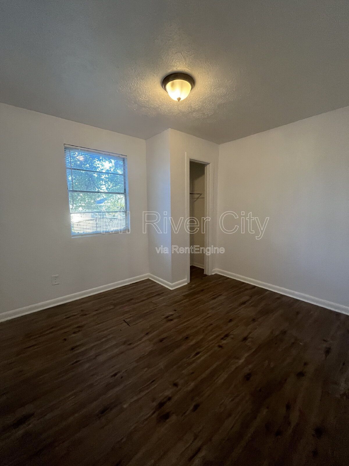 2581 Orion St 32204 property image