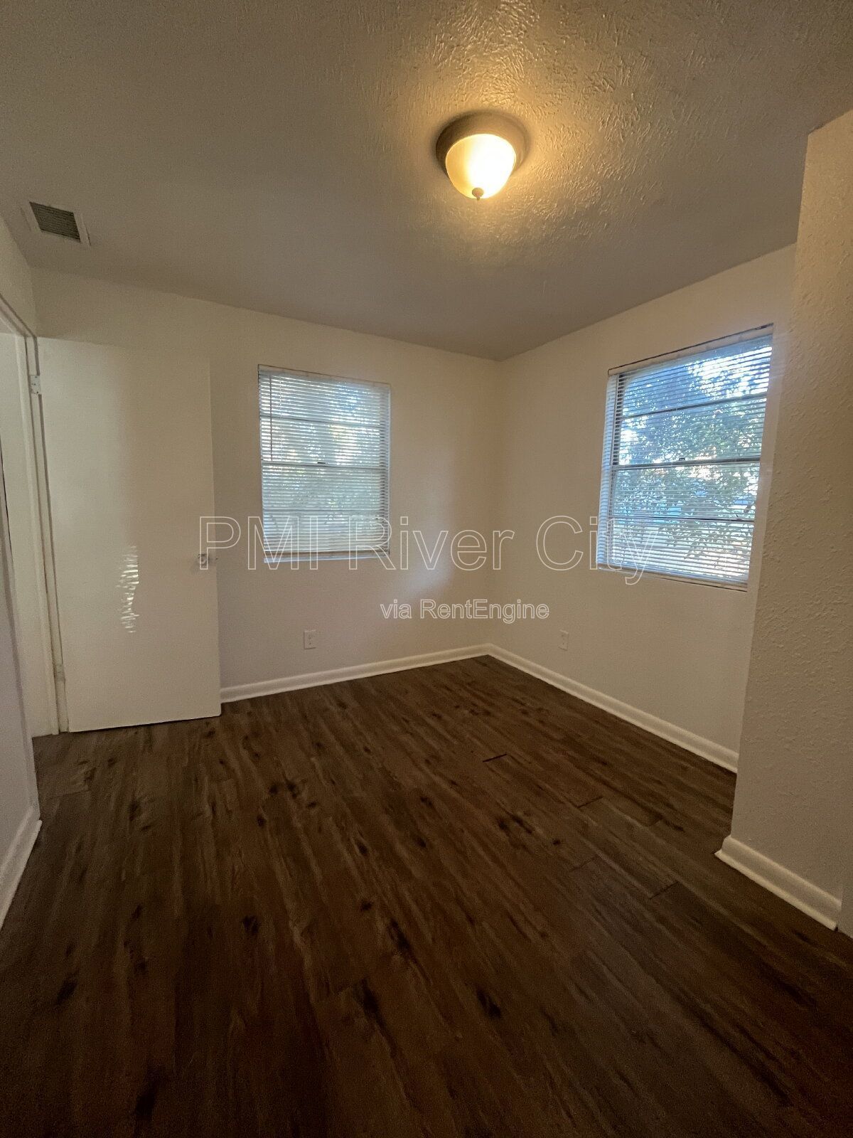 2581 Orion St 32204 property image