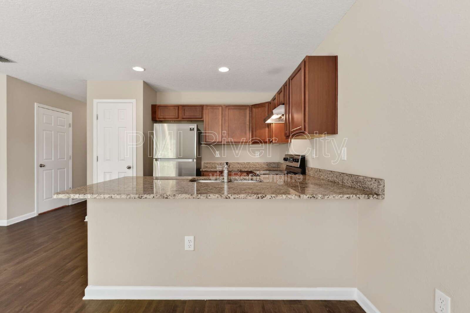 7608 Rain Forest Dr N 32277 property image