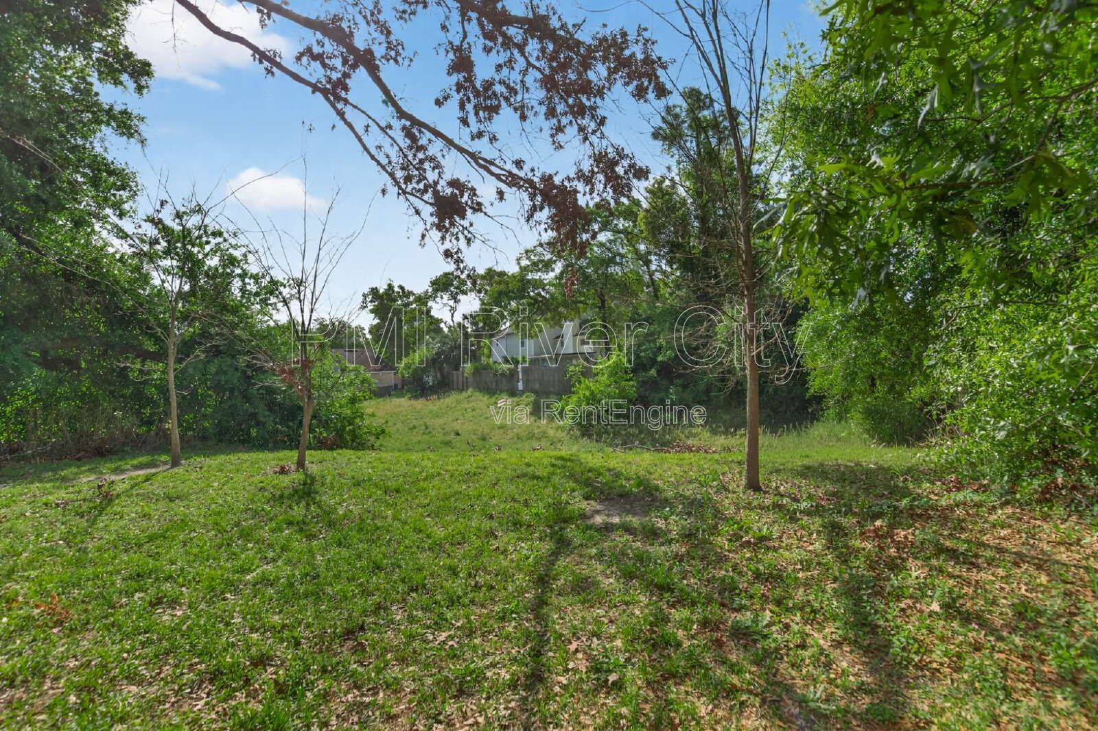 7608 Rain Forest Dr N 32277 property image