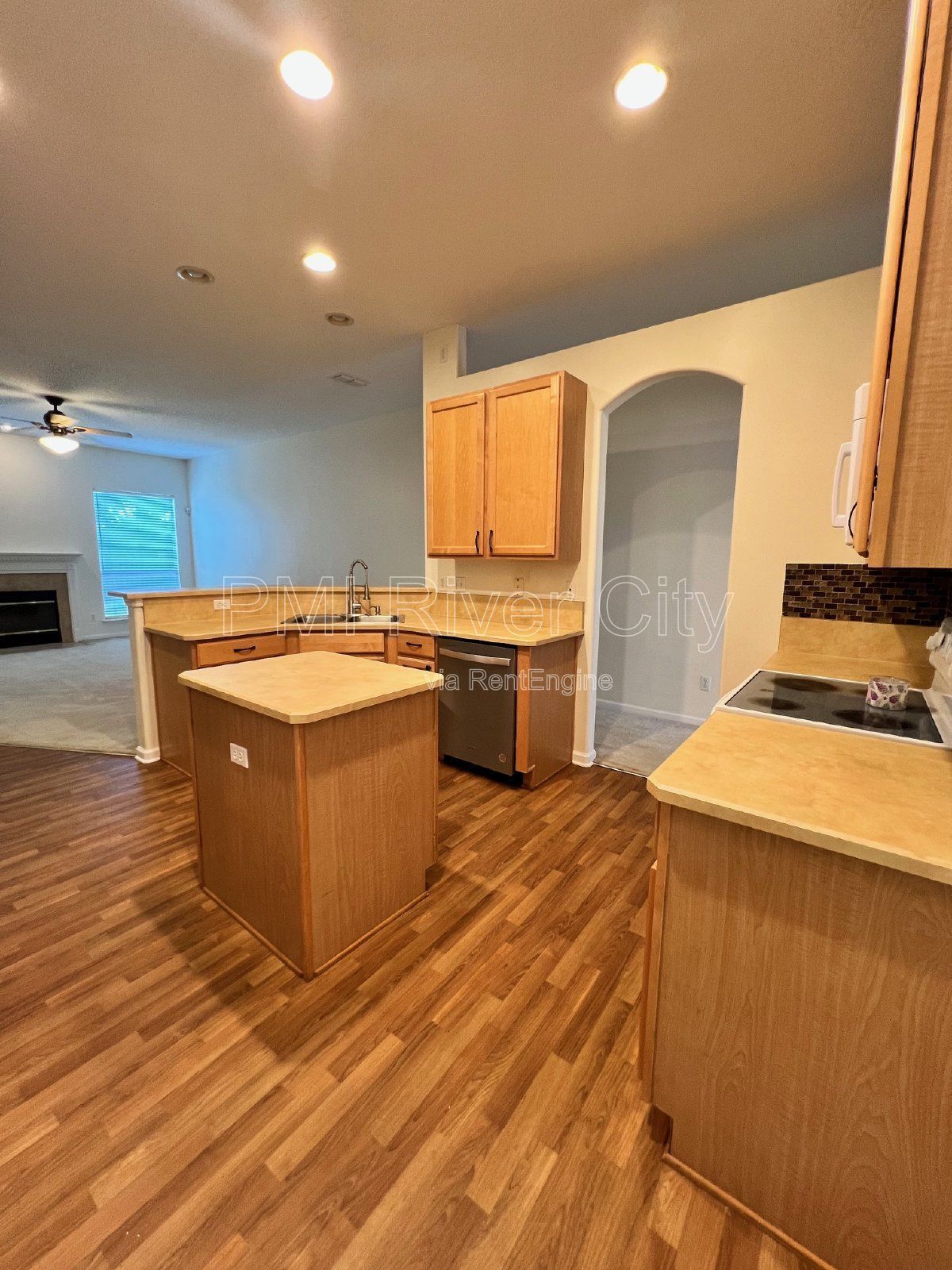 2480 Ridge Will Drive, Jacksonville 32246 property image