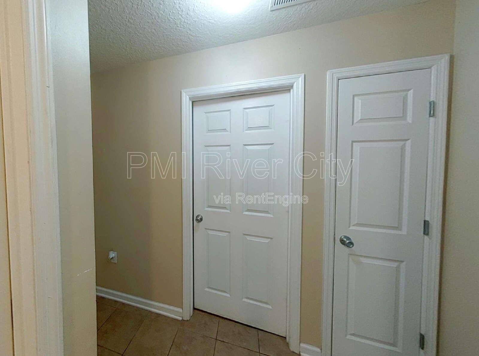 12154 Alexandra Drive  32218 property image