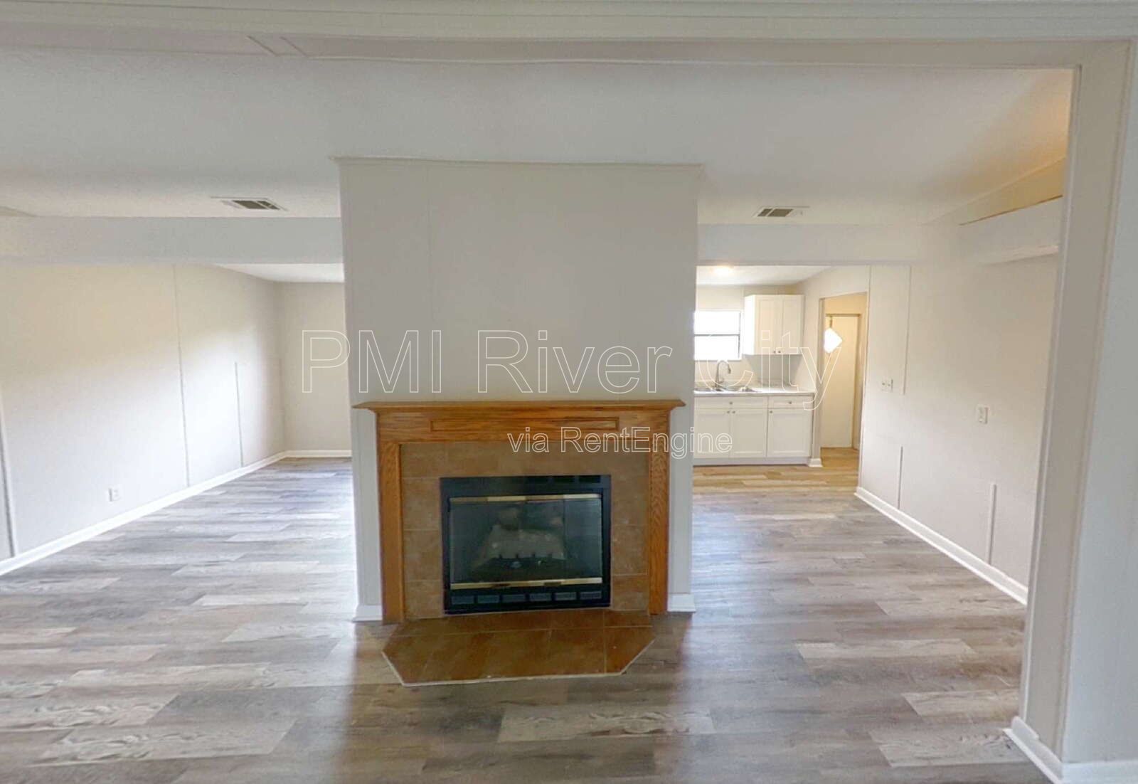 12556 Palmetto St 32218 property image