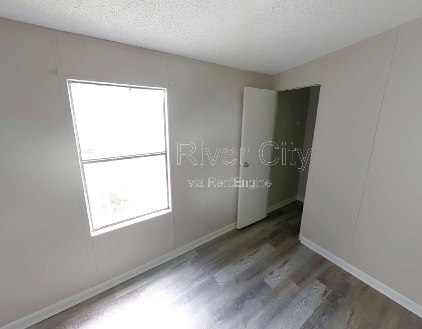 12556 Palmetto St 32218 property image