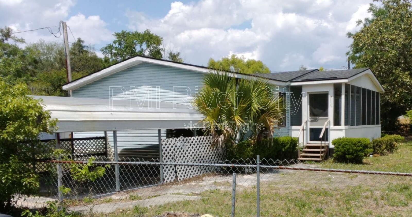 12556 Palmetto St 32218 property image