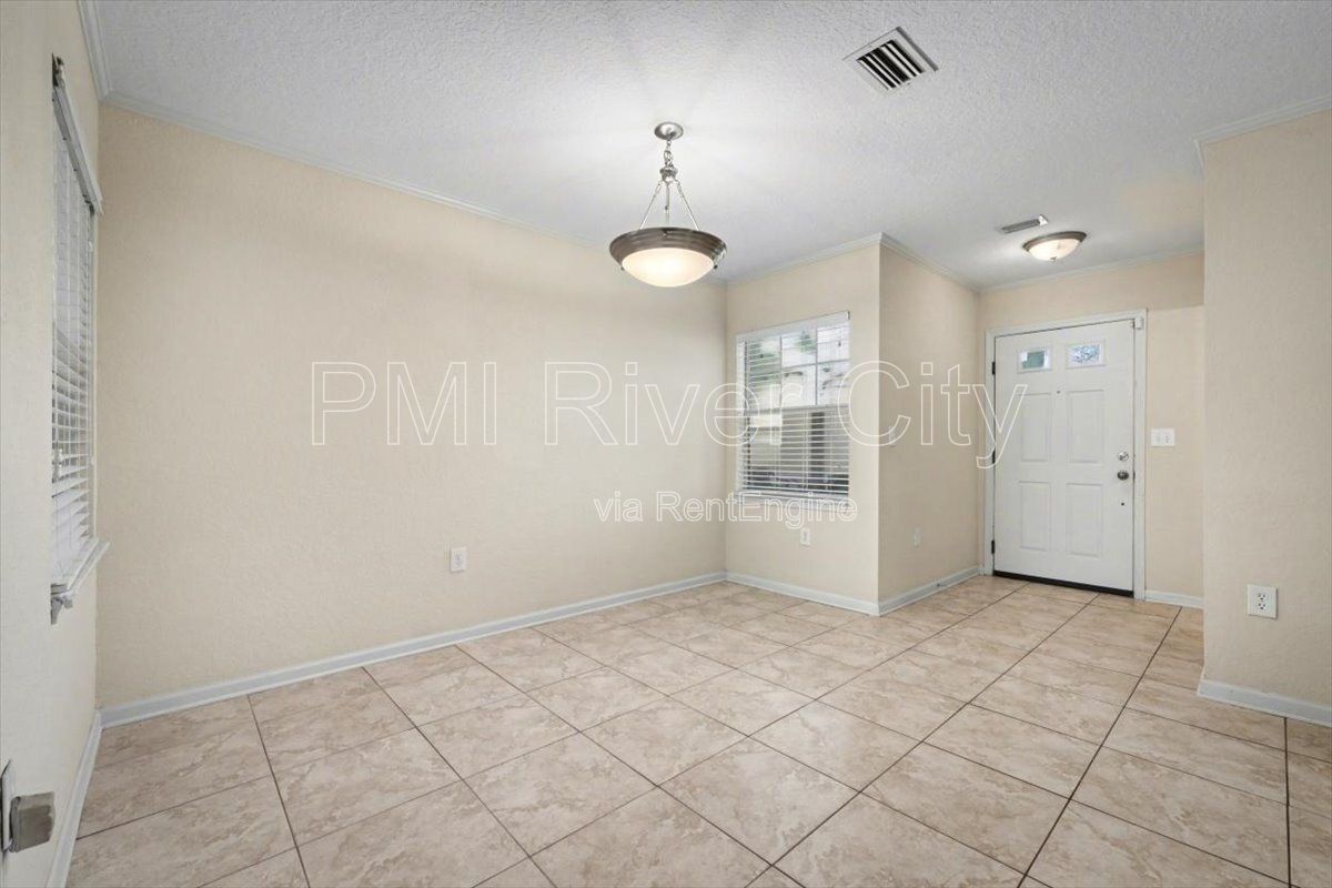 8550 Argyle Business Loop #306 32244 property image