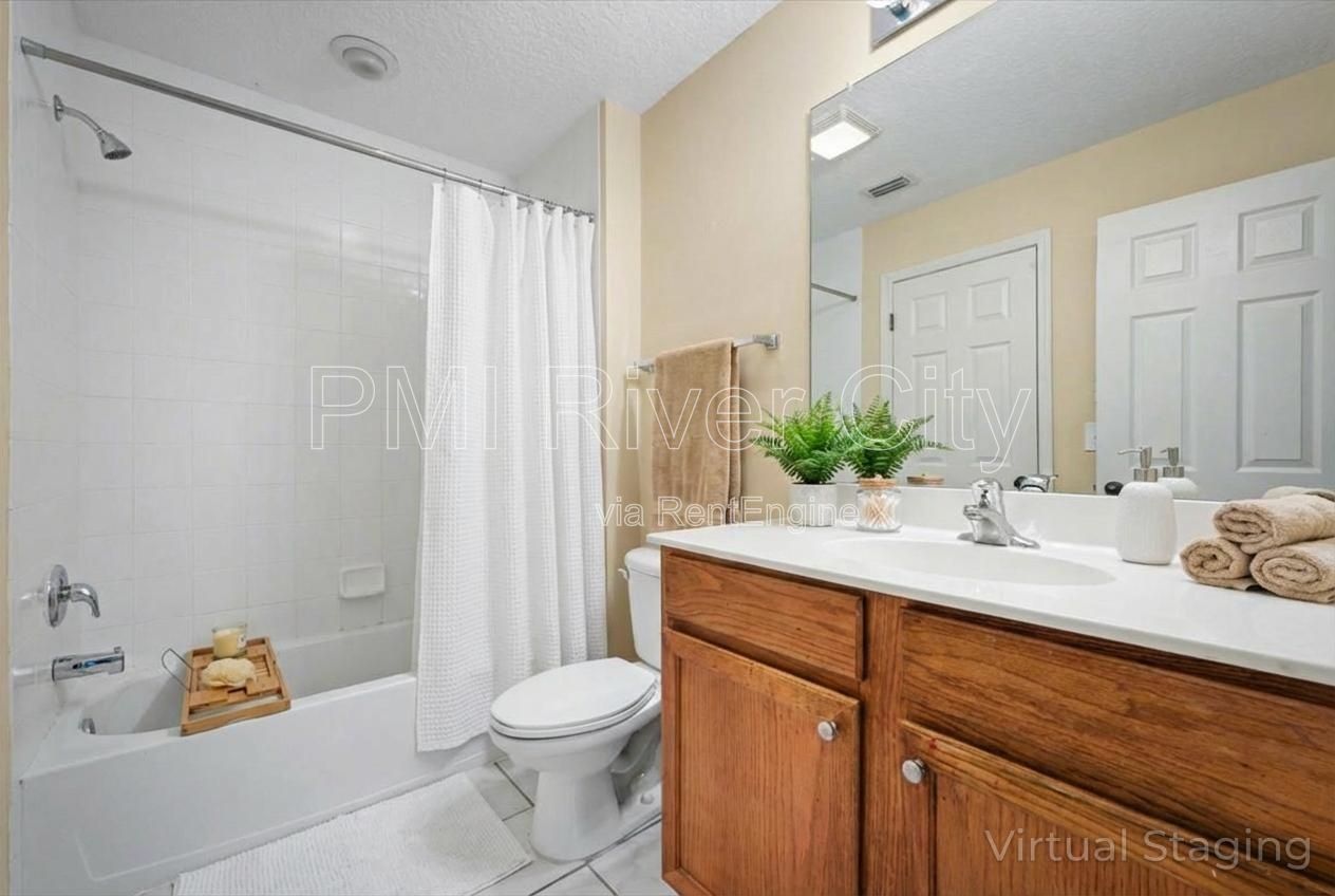8550 Argyle Business Loop #306 32244 property image