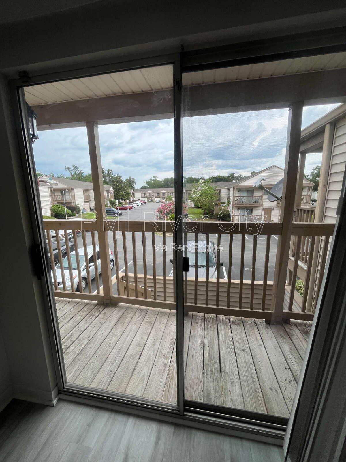 2300 Twelve Oaks Drive Unit F2 32065 property image