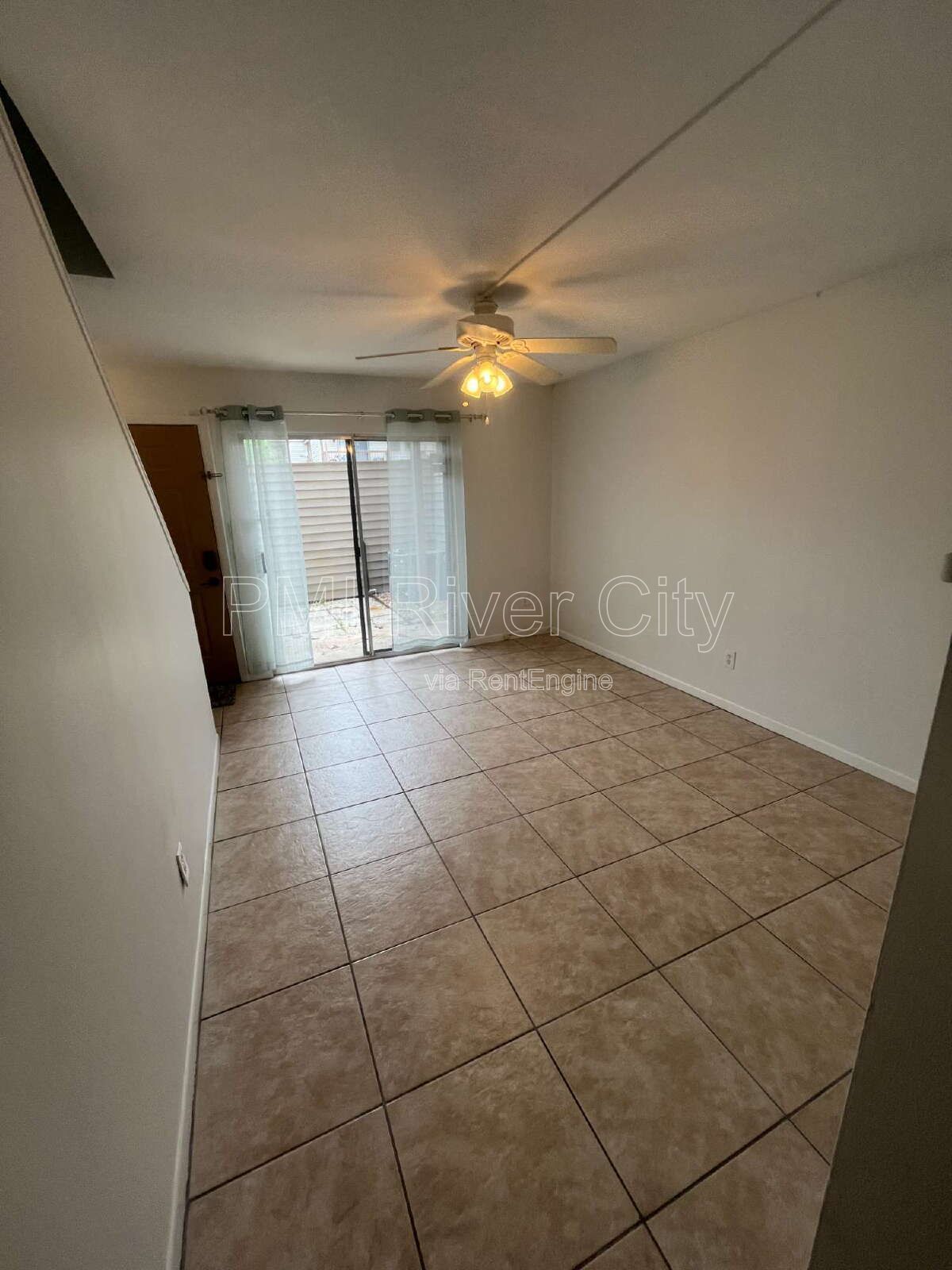 2300 Twelve Oaks Drive Unit F2 32065 property image