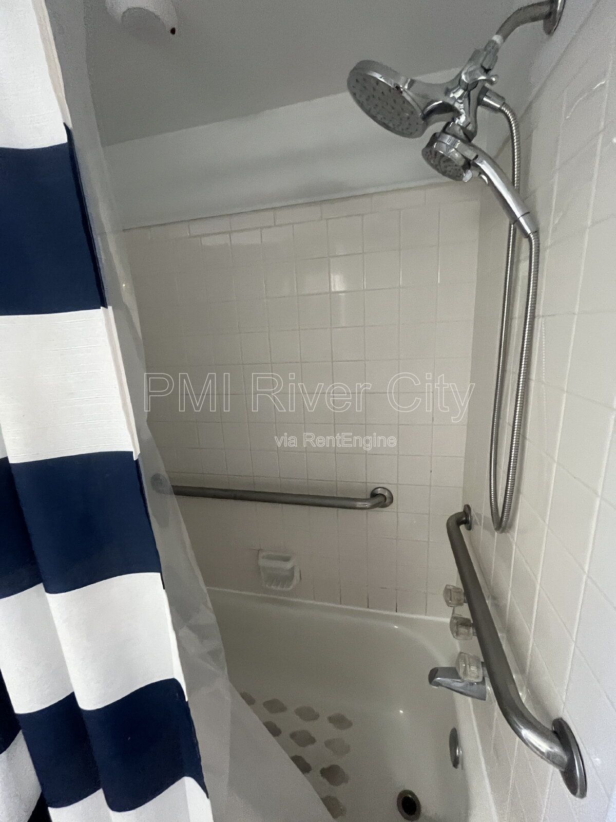 2300 Twelve Oaks Drive Unit F2 32065 property image
